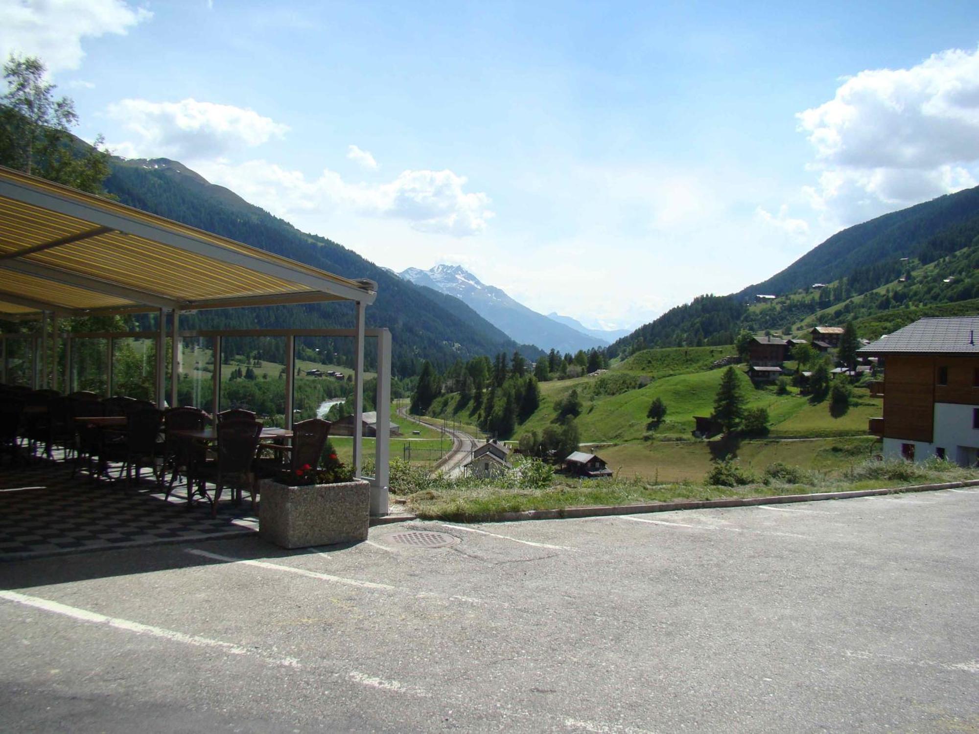 Hotel Weisshorn Goms Extérieur photo